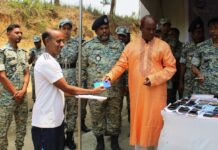 হারিয়ে যাওয়া ৫০ মোবাইল ফোন এবং বিকাশের ৯৭হাজার টাকা উদ্ধার করে দিলো এপিবিএন