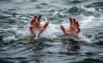 বান্দরবানে পাহাড়ি ঢলে পর্যটকের মৃত্যু: নিখোঁজ আরো ২ জন