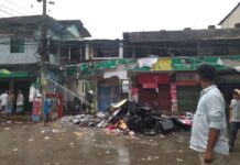 আবাহনী ক্লাবের জমিতে অবৈধ দলীয় কার্যালয় নিয়ে বিরোধ বান্দরবান জেলা আওয়ামী লীগের সভাপতি-সম্পাদকের বিরুদ্ধে সহ-সভাপতির মামলা