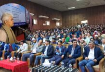 গণভোটের প্রচারনায় বান্দরবান সফর করলেন শিল্প উপদেষ্টা আদিলুর রহমান খান