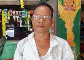 একটি ফেইসবুক গ্রুপ যেভাবে রূপান্তর ঘটাচ্ছে পাহাড়ি এলাকার জীবনধারায়